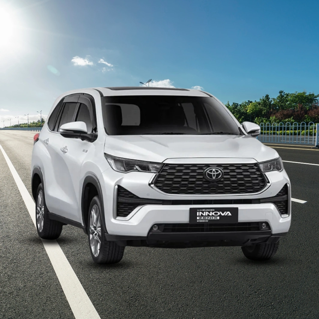 Innova Hycross